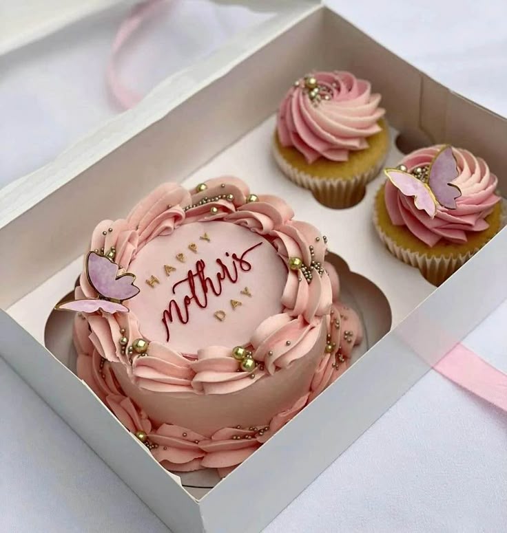 Pink cupcakes with 'Happy Mother's Day' text in a box bento deal